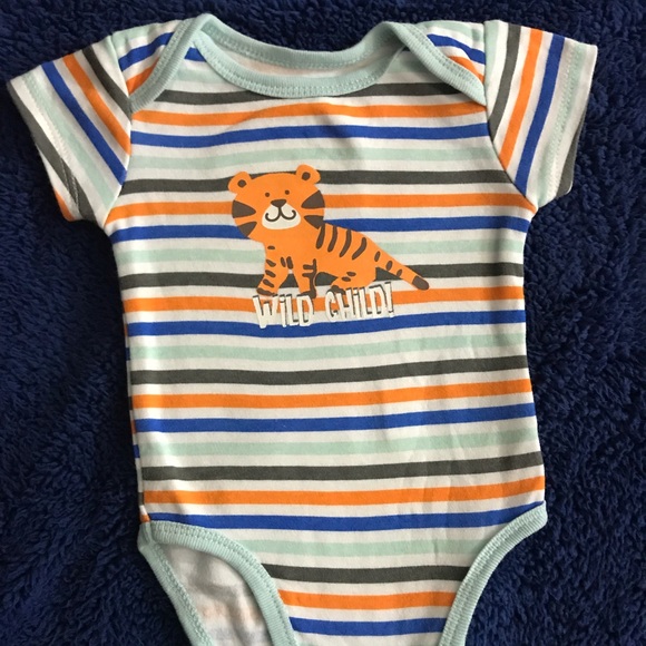Baby bodysuit - Picture 1 of 3